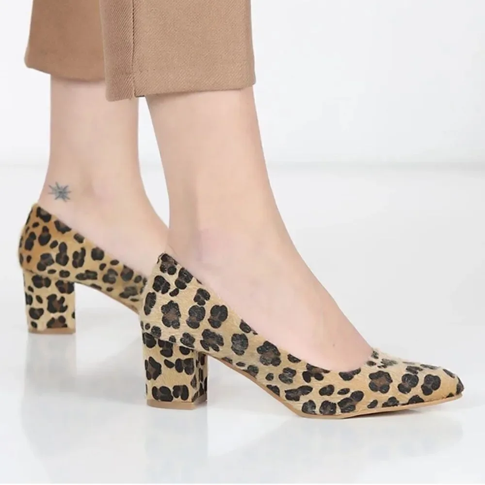 Anne Klein Leopard‎ Print Heels Size 6 B35